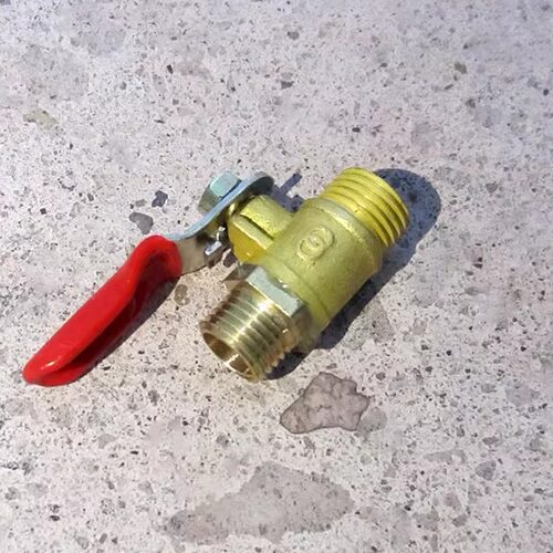 1/4柱塞泵出水管双头开关球阀