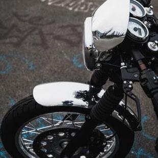 原装进口 英国motone 凯旋T100/T120/Thruxton/速双专用 金属风挡