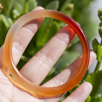 天然红玛瑙手镯细圆条女闺蜜叮当镯俏色飘花生日礼物清透汉服饰品