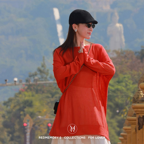 洋气新店REDMEMORY肆意张扬 绽若繁花 危险又迷人 朦胧打底衫