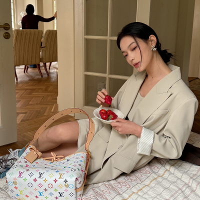 洋气新店REDMEMORY气场女王不二之选 松弛有度 高智感西装三件套