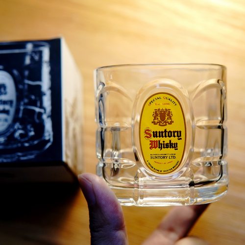 日本SUNTORY LTD三得利WHISKEY 角杯龟甲型玻璃杯威士忌酒杯带盒