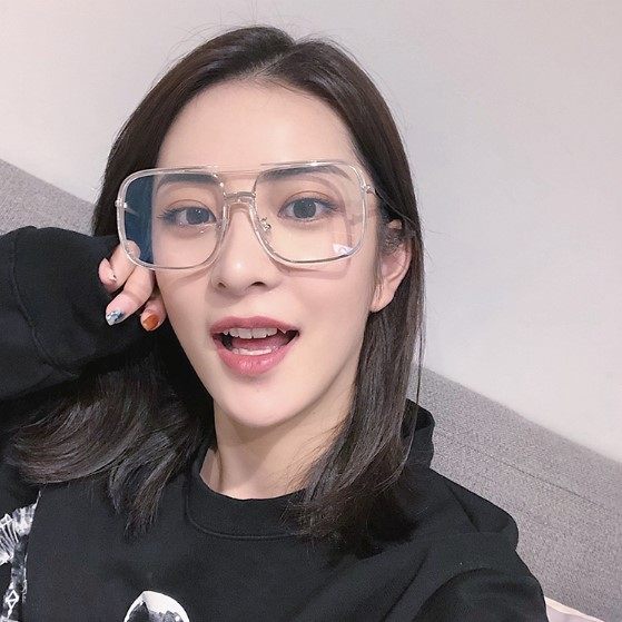 王柳雯网红同款四方大框黑边透明镜架平光镜框架眼镜近视镜女大脸