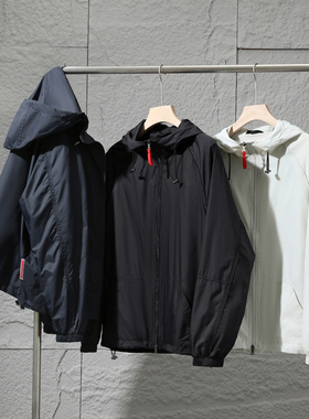 小普家设计小红绳 轻量透气春季男士连帽休闲运动夹克薄外套D2756