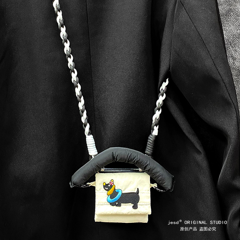 韩国ins小众可爱腊肠狗耳机包适用华为新款nova flip手机壳摩托罗拉razr50 ultra小折叠屏保护套零钱包带挂绳