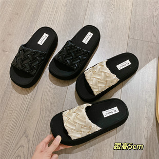 百搭一字拖鱼嘴厚底松糕拖鞋女夏外穿2026夏季新款韩版沙滩拖凉拖