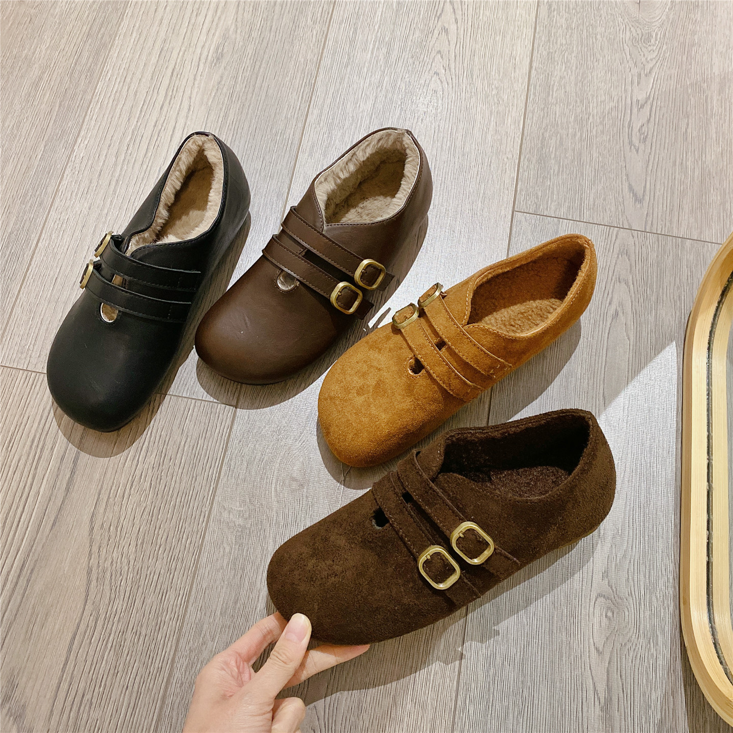 复古百搭保暖搭扣毛毛鞋女2025冬季新款韩版加绒平底舒适单鞋棉鞋