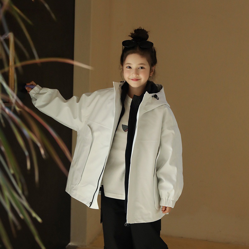 2025女童三合一冲锋衣羽绒棉服2025新款中大童洋气棉袄秋冬棉衣