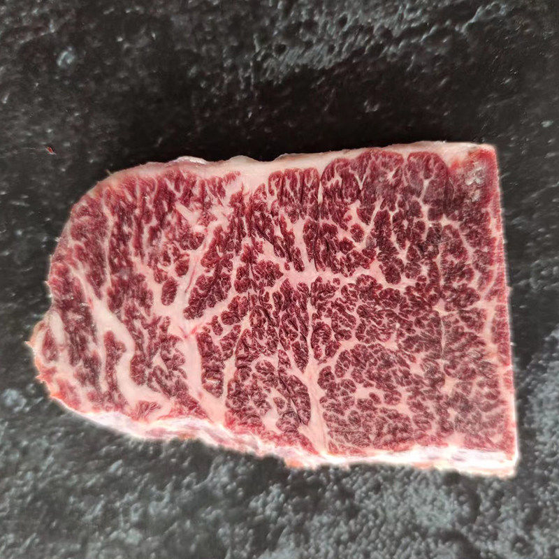 俄罗斯进口雪花上脑边新鲜翼板肉原切谷饲牛肉小排顺丰包邮