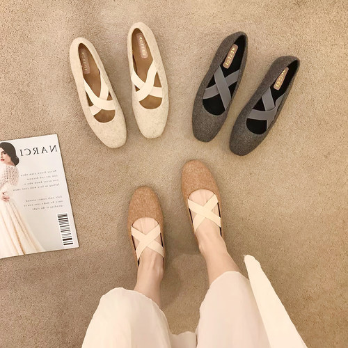 韩版灰色内增高加绒玛丽珍单鞋女冬2026百搭显瘦豆豆鞋保暖奶奶鞋