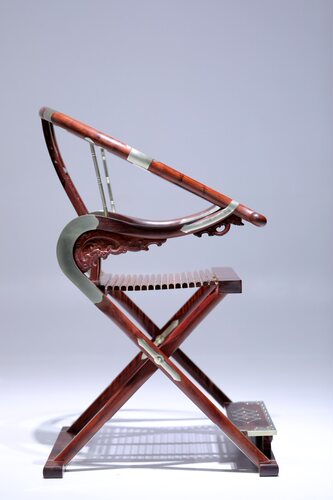 小叶紫檀（檀香紫檀）透雕麒麟纹交椅（运费到付）