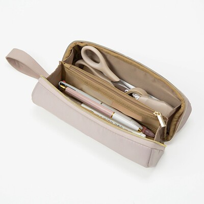 日本KUTSUWA大容量笔袋中小学生文具盒可爱女生拉链笔袋