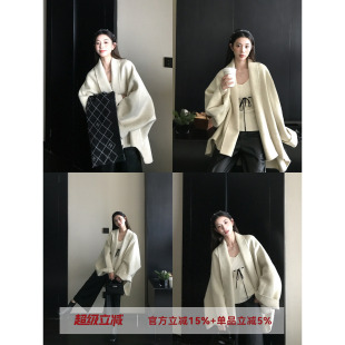 MG小象 小众腔调'100绵羊毛翻领斗篷大衣女秋冬气质廓形毛呢外套