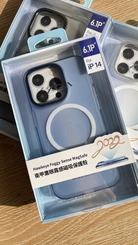 ZGA卫甲雾透磨砂适用苹果14proMax手机壳磁吸iphone14pro保护套磨砂手机壳磁吸款