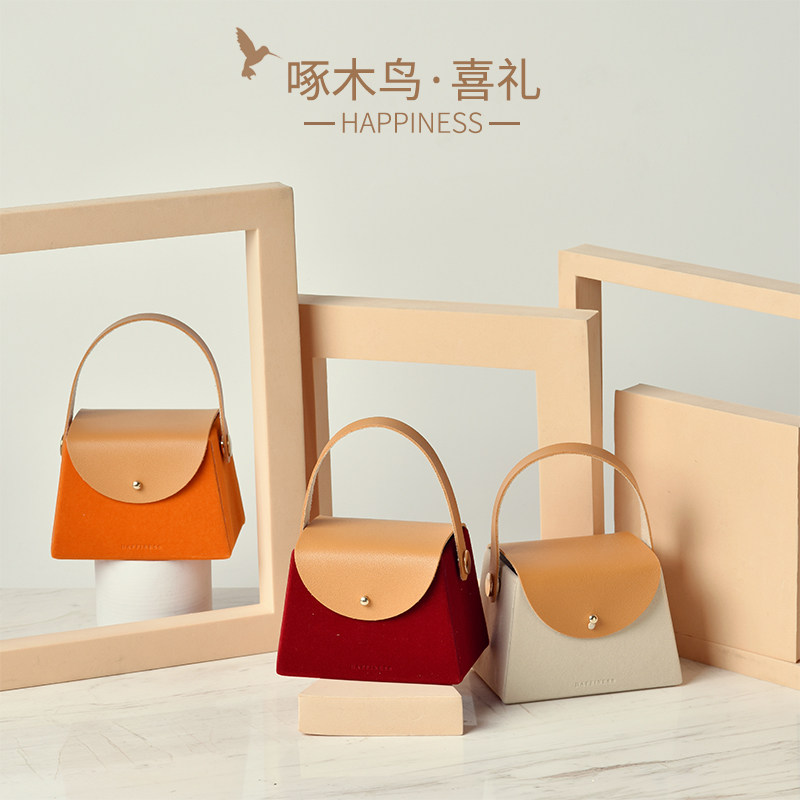 新款手提喜糖盒麂皮绒婚礼包装糖果盒个性创意结婚回礼伴手礼盒