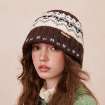 费尔岛风提花针织帽女日系新款秋冬保暖护耳复古气质时尚毛线帽潮