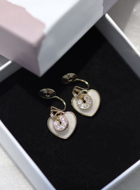 G大调 蚊香盘耳夹女无耳洞白色爱心耳环简约茶系小巧精致高级感