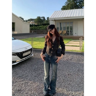 SUNONEONE 复古压褶修身低腰微喇牛仔裤女秋2025新款磨白休闲裤子