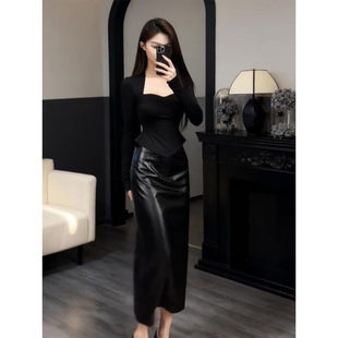 2025秋冬新款轻熟风方领鱼骨长袖打底上衣女秋冬新款包臀皮裙套装