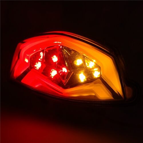 铃木GSXS750后刹车尾灯改装LED