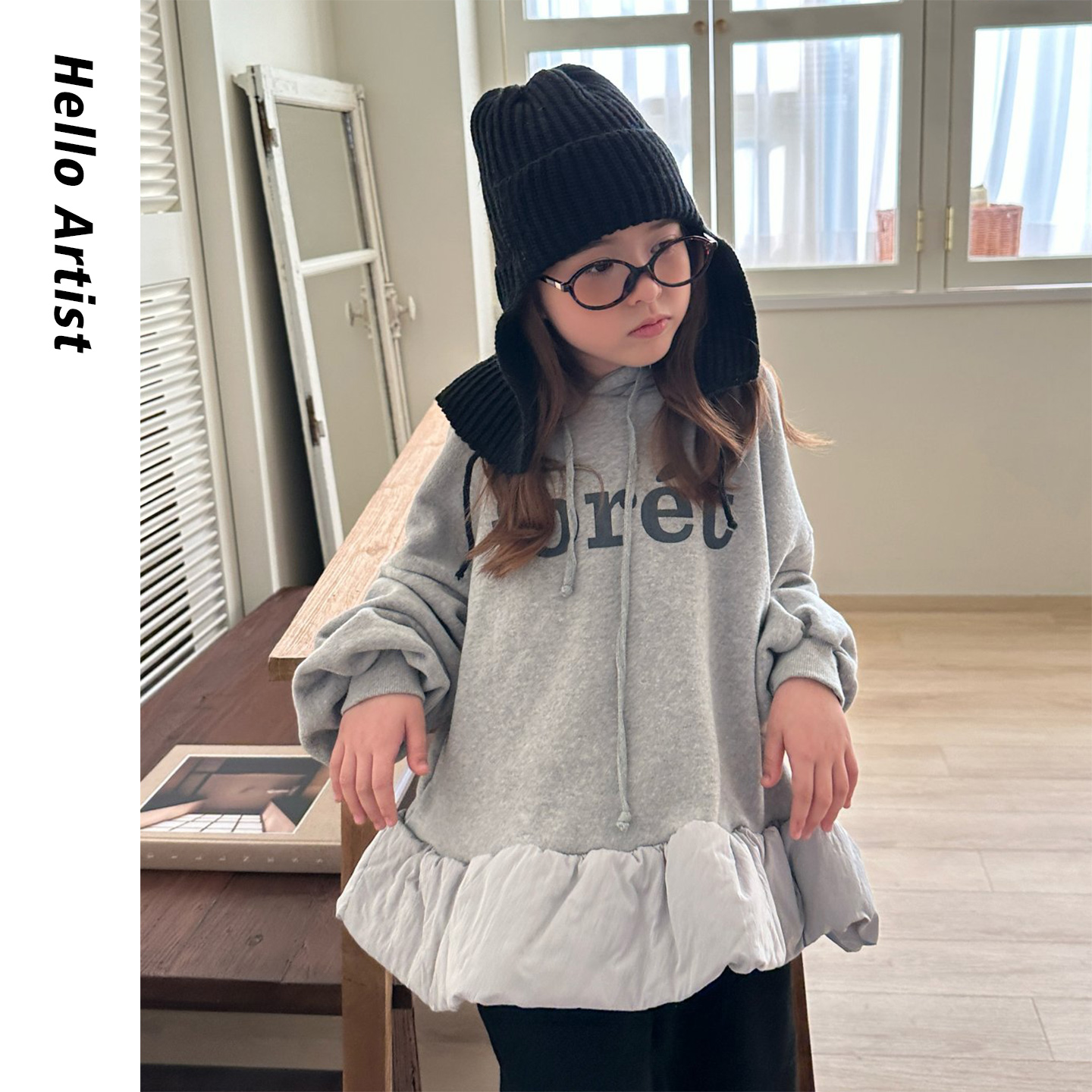 甜美可爱字母连帽蓬蓬绒长卫衣