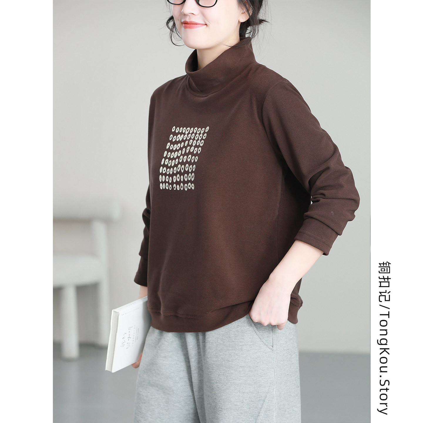 铜扣记蓄热保暖打底衫女高领印花休闲百搭宽松显瘦冬款加厚T恤女,女装/女士精品,卫衣/绒衫,淘宝优惠券,粉丝福利购,淘宝优惠卷