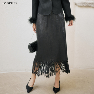风笛2025秋季新款设计感复古亮片高腰半裙流苏修身显瘦百搭长裙子