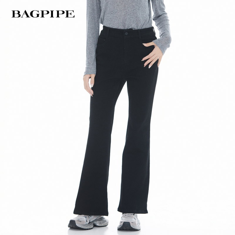 风笛2024冬季黑色微喇牛仔裤