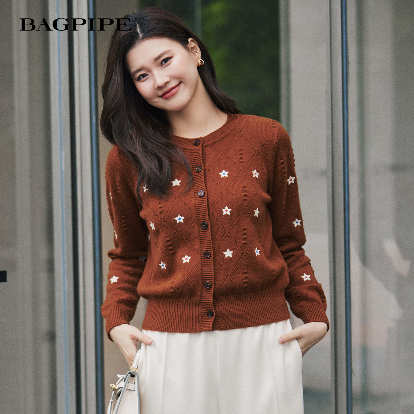 风笛2025冬季新款复古简约温柔风宽松减龄毛衣慵懒软糯针织衫女