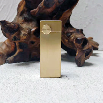 新款手工黄铜煤油打火机重型盔甲个性定制纽扣砂轮小翻盖长条油机