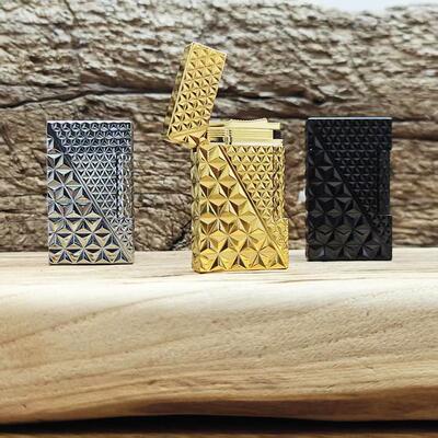 calories卡路黄铜朗声充气打火机高档钢音清脆侧滑分割线砂轮礼品