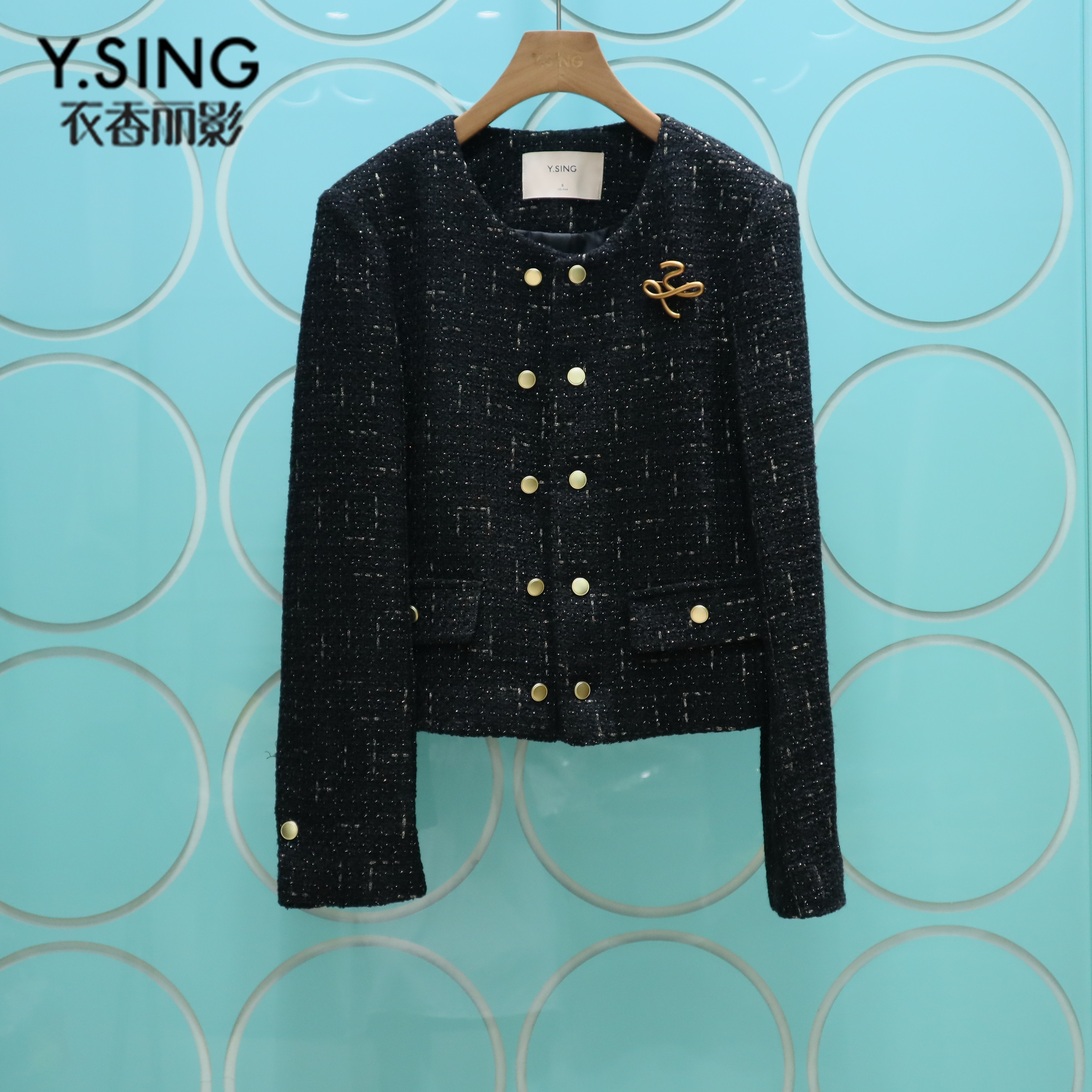 百搭YWT11309105短外套