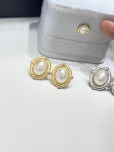 复古拉丝风格海水马贝珍珠澳白冷光S925银重工质感耳钉9*11mm优雅