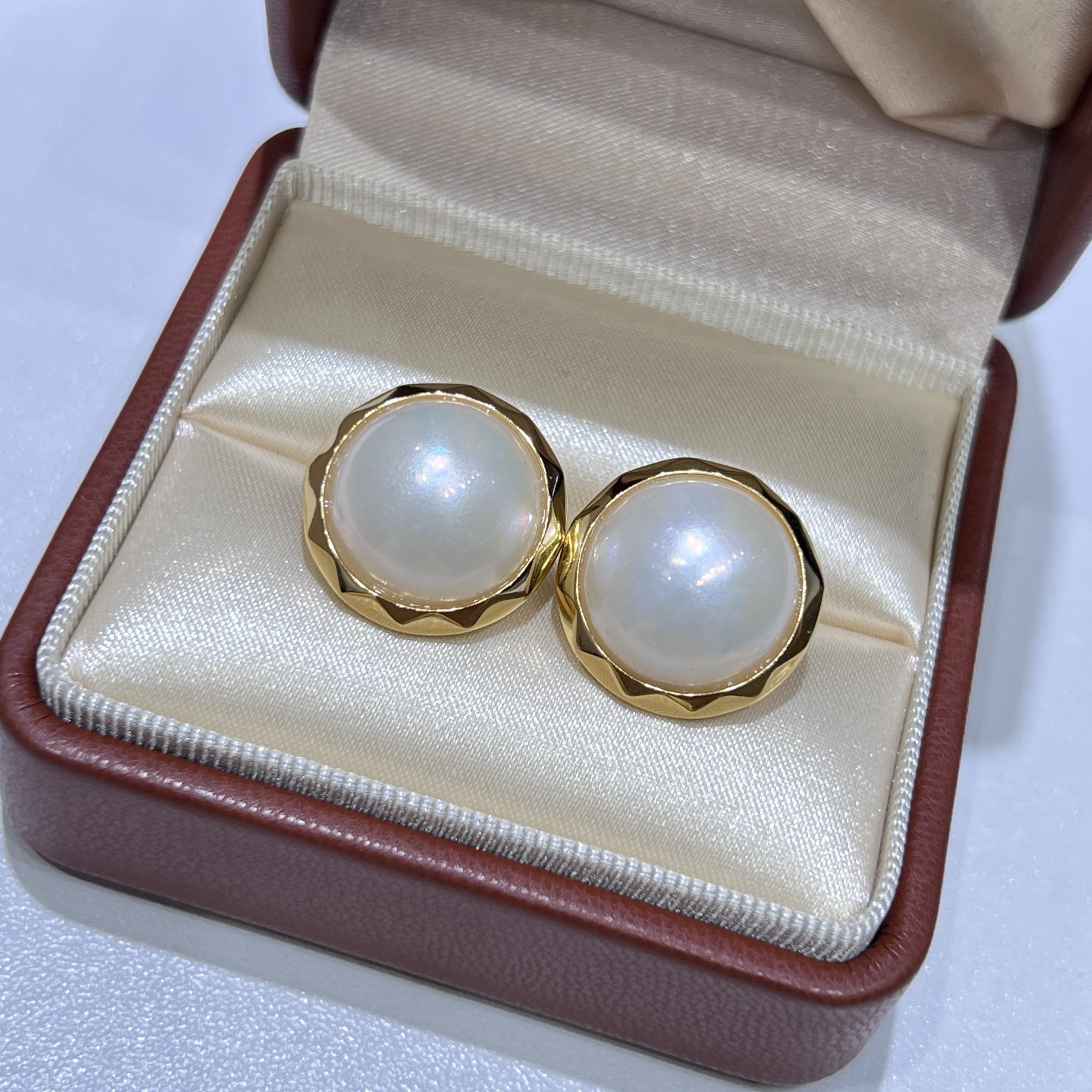 黄金年代致敬港风黄金切面S925银海水马贝珍珠耳钉微瑕14-15mm