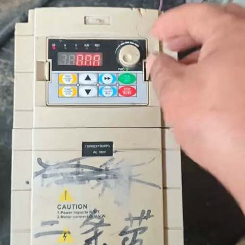 可维修海尚变频器 HS710-11G3/15P3议价