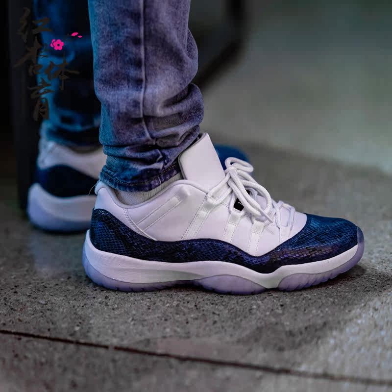 Air Jordan 11 Low AJ11 White Blue Burst crack Low men and women Basketball shoes CD6846-102in the Sports shoes new , Basketball shoes  category - from Buy2taobao.com to provide professional Taobao agent buy service