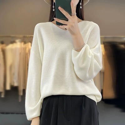 慵懒风V领落肩长袖针织衫女