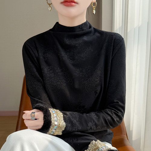 国风马甲内搭黑色半高领长袖