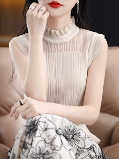 法式洋气无袖背心女半高领内搭西装白色上衣蕾丝羊毛衫针织打底衫