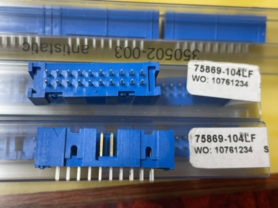 AMPHENOL75869-104LF矩形连接器