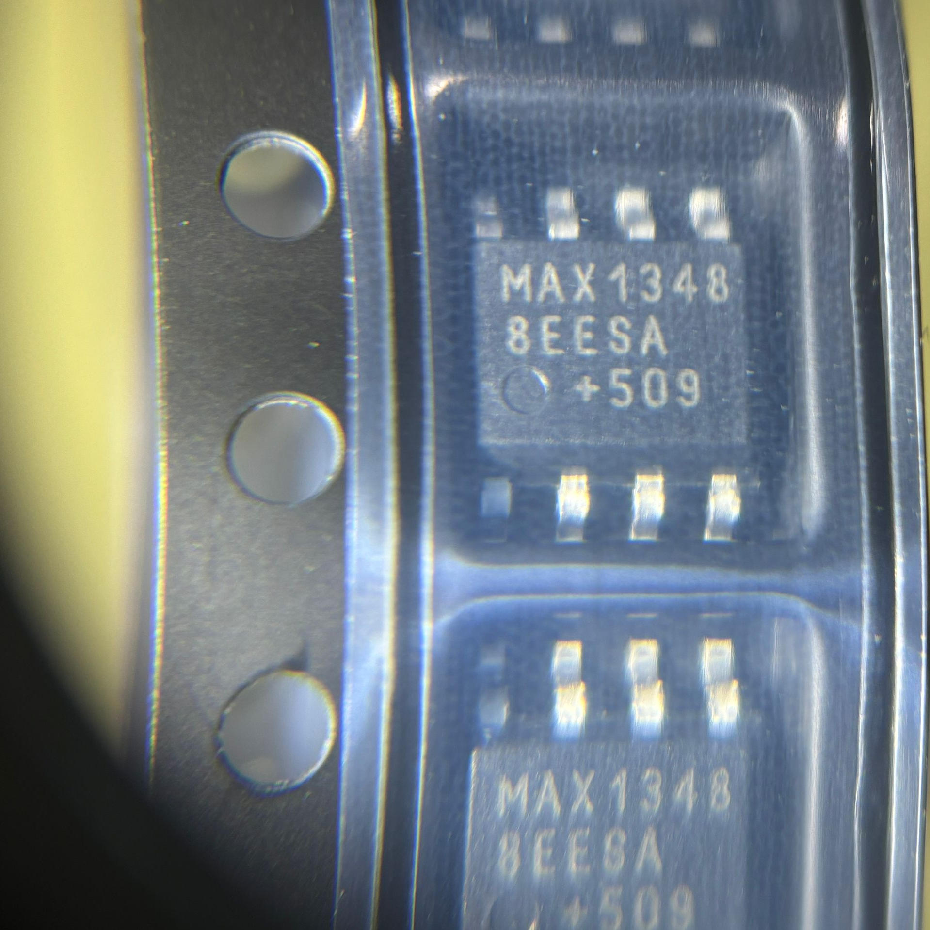 MAX13488EESA 全新原装 RS-485/RS-422芯片 SOP-8 收发器
