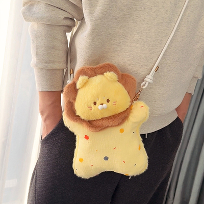 三花猫毛绒热水袋减压捏捏斜挎包