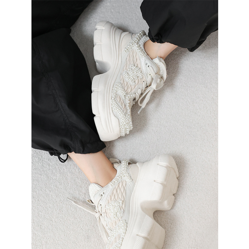 伦敦秀款轻厚底巴洛克菱格老爹鞋