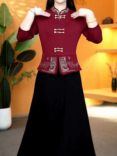 年轻妈妈春装连衣裙2025新款中老年女装春秋洋气中年女士假两件裙