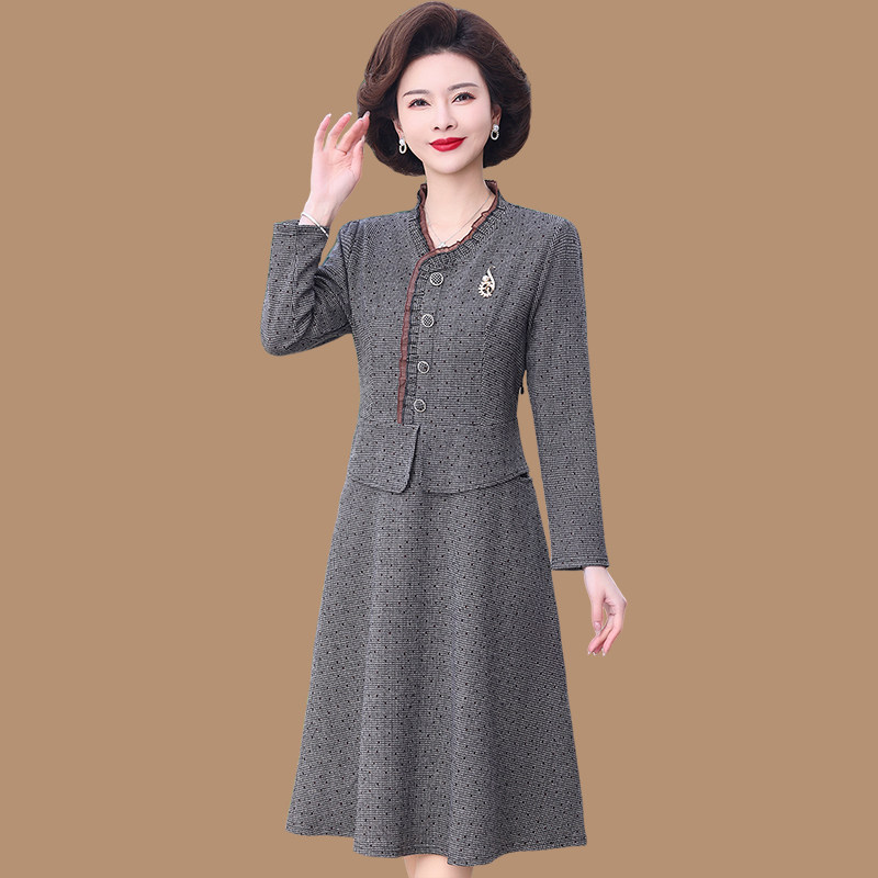 假两件妈妈款连衣裙女春装2025年新款中年妈妈遮肚子减龄长袖裙子