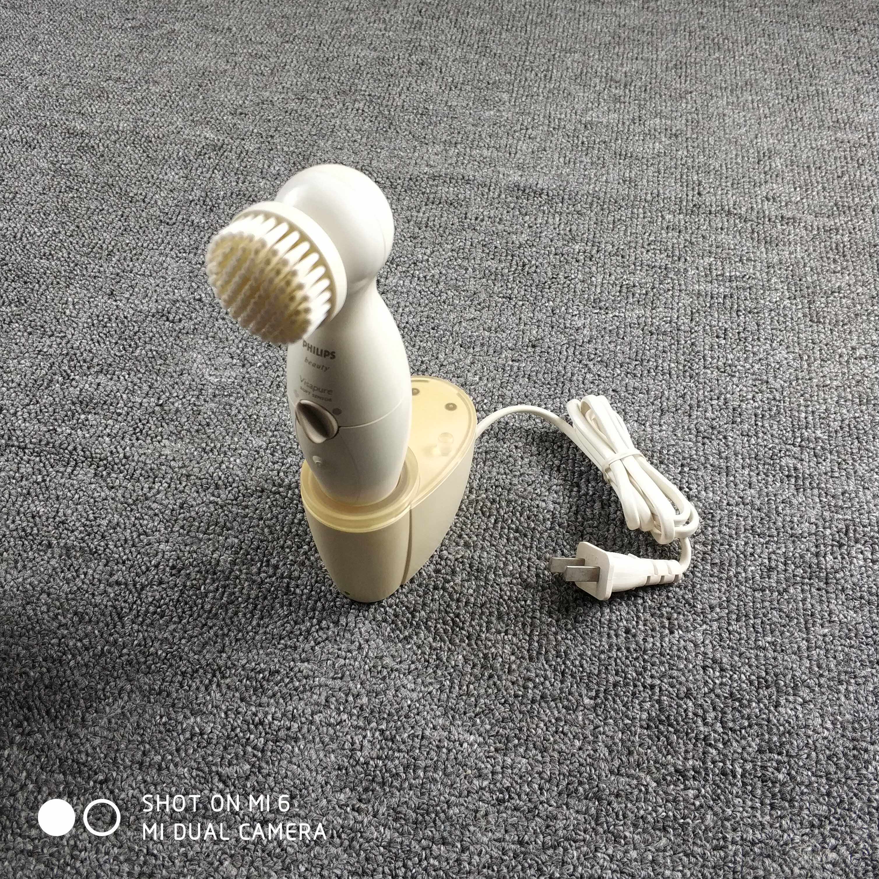PHILIPS/飞利浦洁肤器HP5257 美容洁肤仪 原装正品包装略旧便宜出