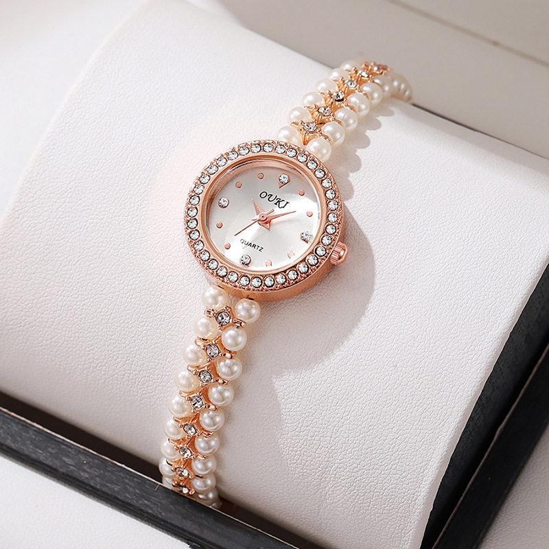 跨境轻奢圆形水滴面珍珠手链表时尚手工串珠送礼气质女士手表批发