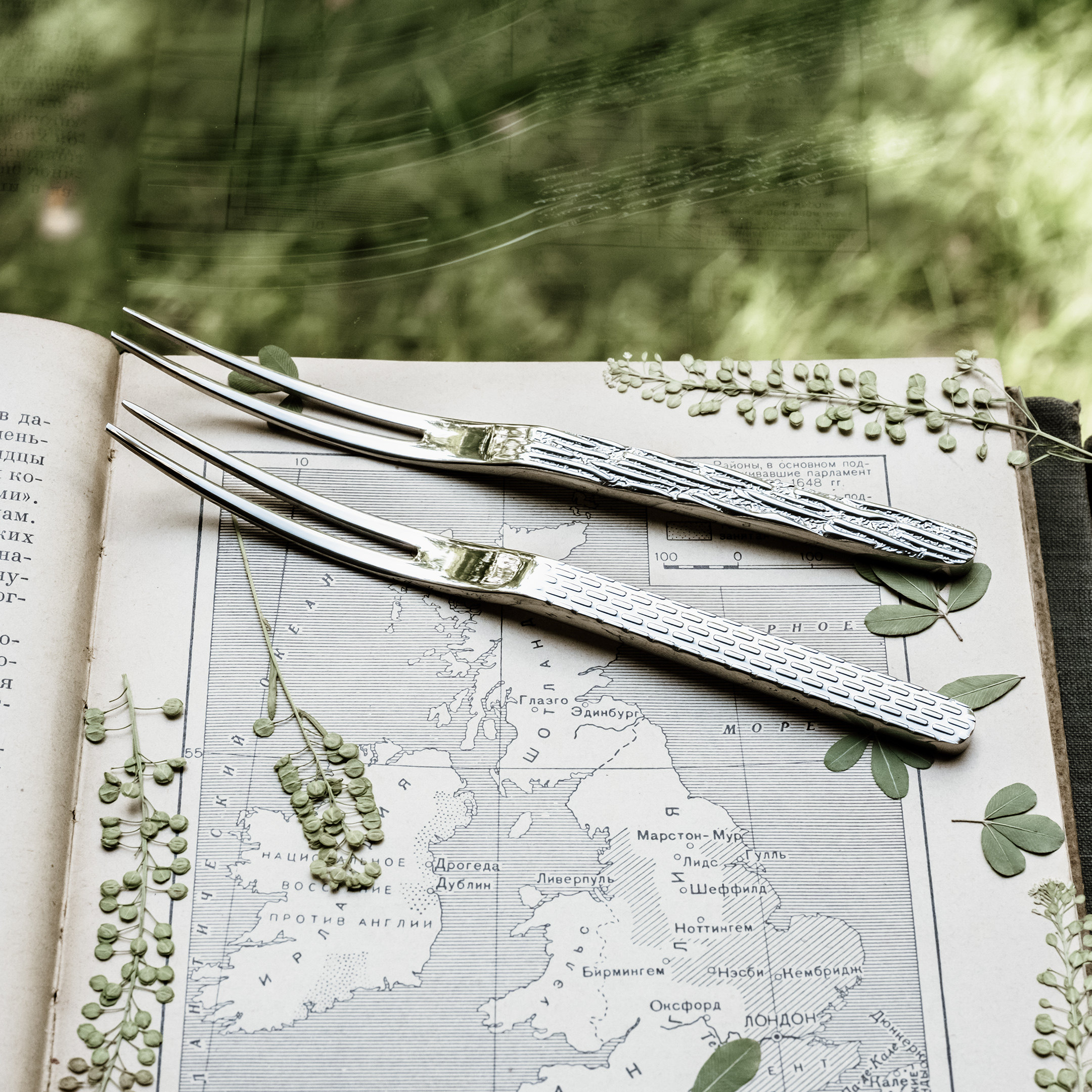 18/10不锈钢复古浮雕二齿水果叉/签/烘焙饼干纹理/火山岩板纹理