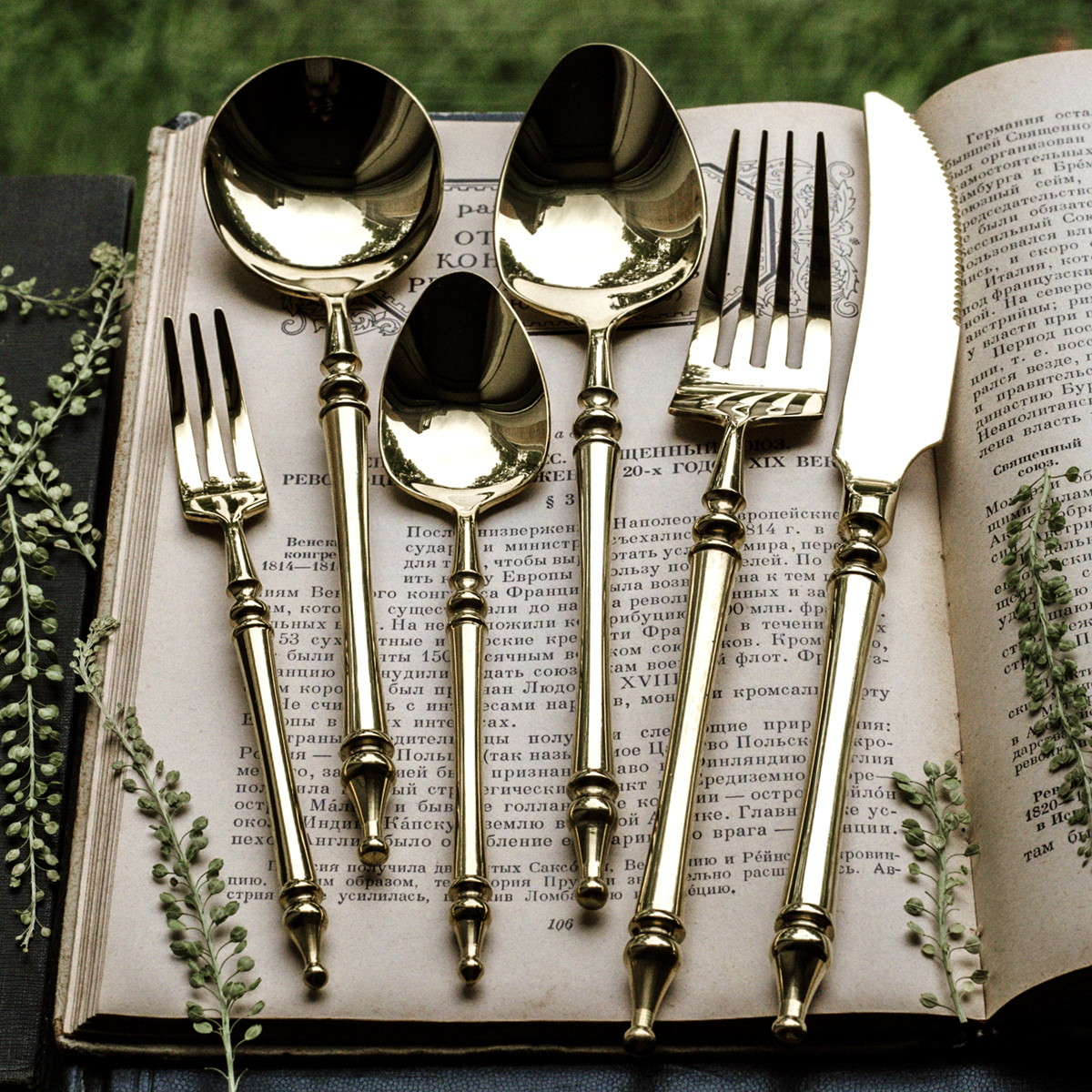 304不锈钢ins法式贵族复古金色轻奢西餐叉勺下午茶甜品勺叉套装