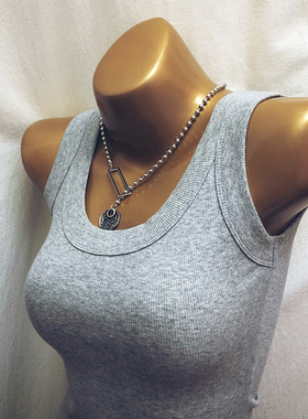 INS网红款纯色经典百搭U领显瘦无袖打底背心 现货chao好看遮副乳